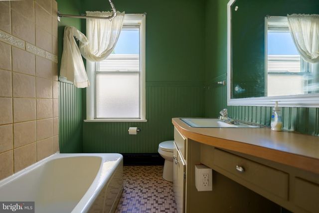 22 E ROSS ST, Lancaster, PA 17602