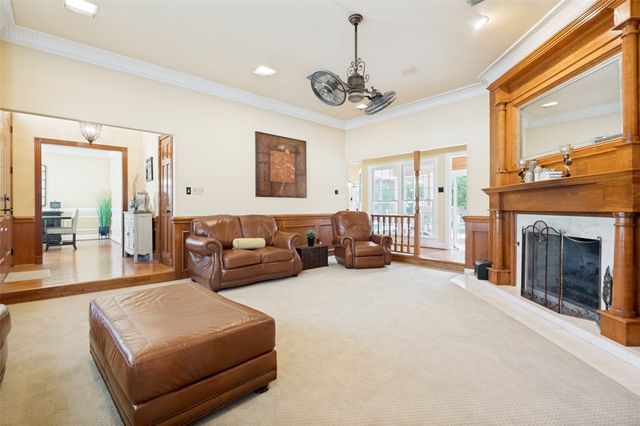 636 Bent Creek Drive, Desoto, TX 75115