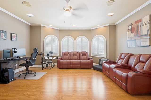 636 Bent Creek Drive, Desoto, TX 75115