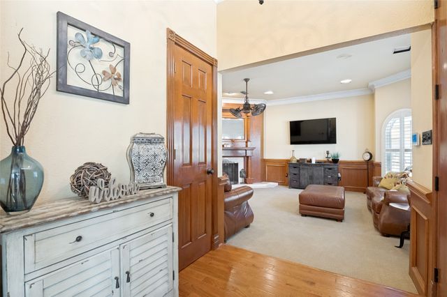 636 Bent Creek Drive, Desoto, TX 75115