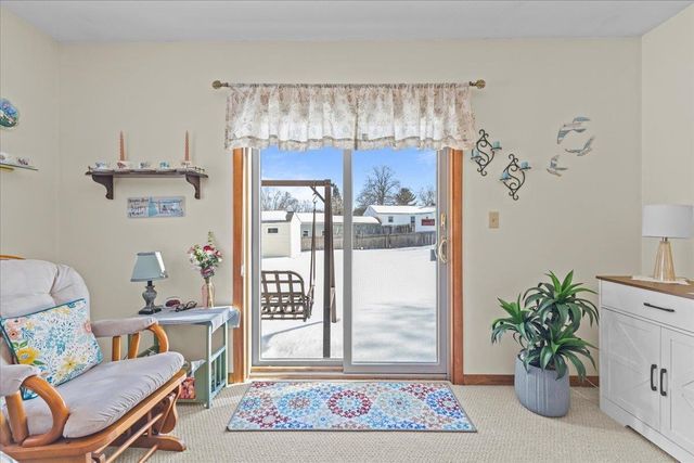 50 Matthew Avenue, Burlington, VT 05408