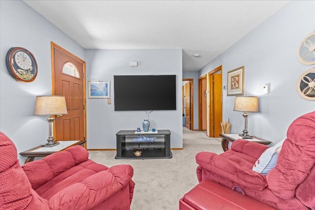 50 Matthew Avenue, Burlington, VT 05408