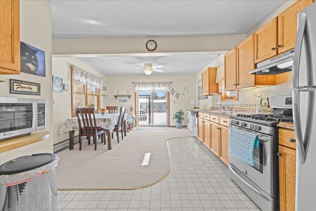 50 Matthew Avenue, Burlington, VT 05408