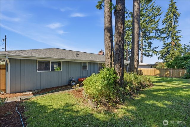 3404 NE 11th Place, Renton, WA 98056