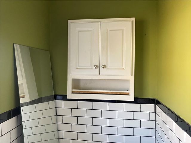 614 Howard St, Brownsville, PA 15417