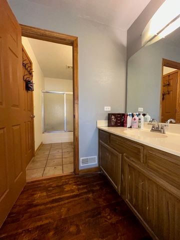 124 Village Creek Drive, Lake In The Hills, IL 60156