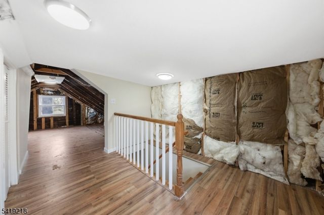 216 Delaware St, Elizabeth City, NJ 07206