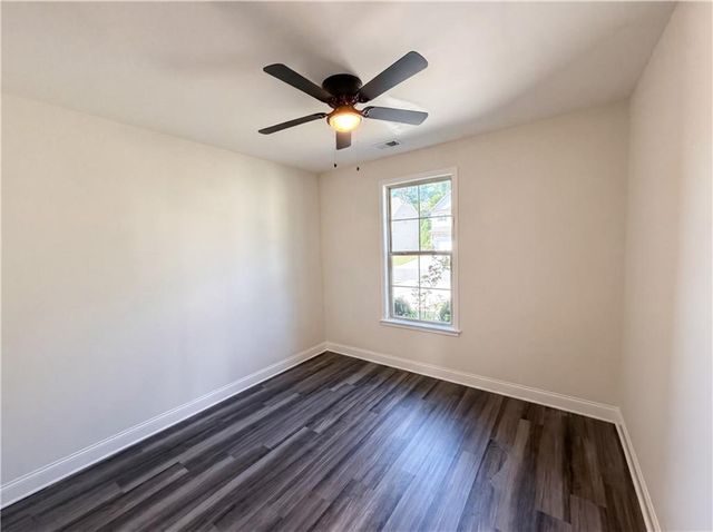 4877 Cooper Farm Drive, Buford, GA 30518