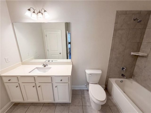 4877 Cooper Farm Drive, Buford, GA 30518