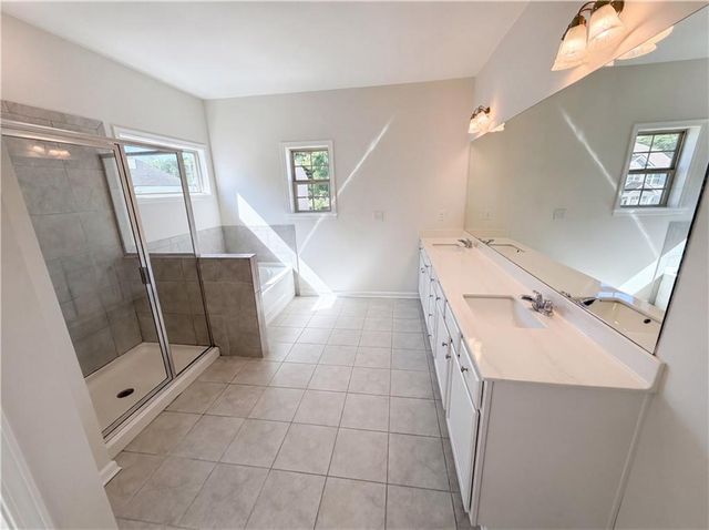 4877 Cooper Farm Drive, Buford, GA 30518