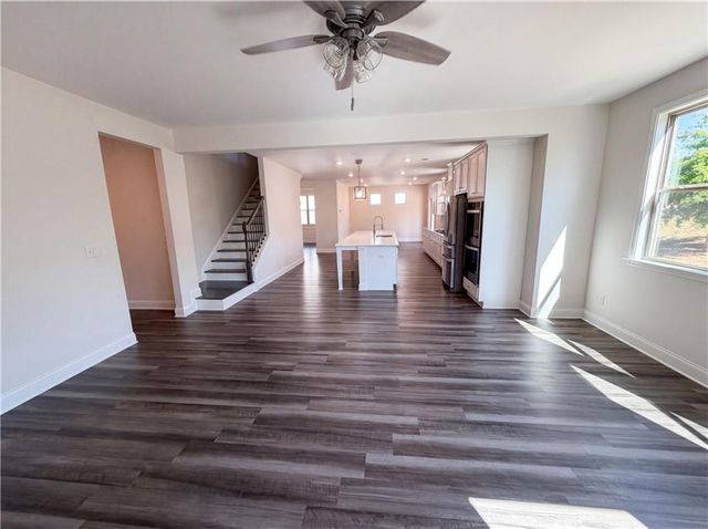 4877 Cooper Farm Drive, Buford, GA 30518