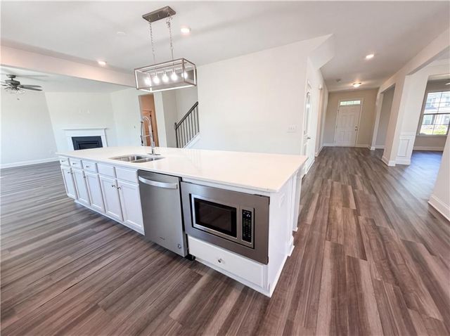 4877 Cooper Farm Drive, Buford, GA 30518