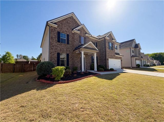 4877 Cooper Farm Drive, Buford, GA 30518