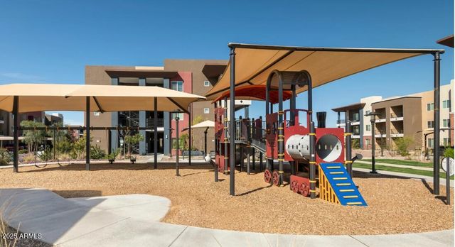 3700 E Williams Field Road 1, Gilbert, AZ 85295
