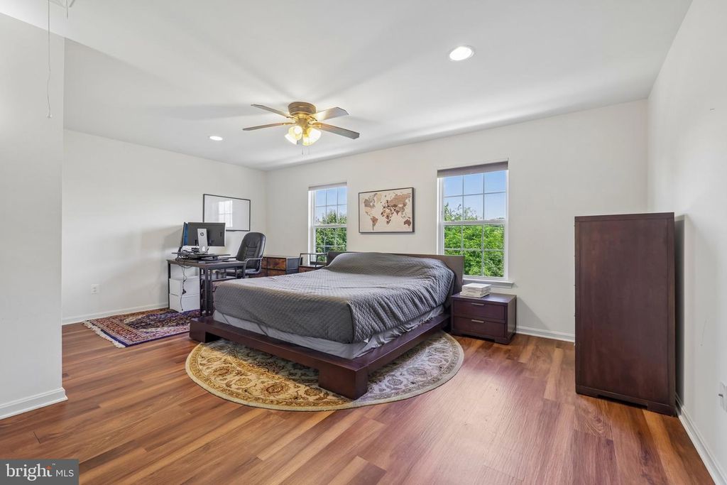 Image 19 of property listing at 1828 CASSANDRA DR #145, Eldersburg, MD 21784