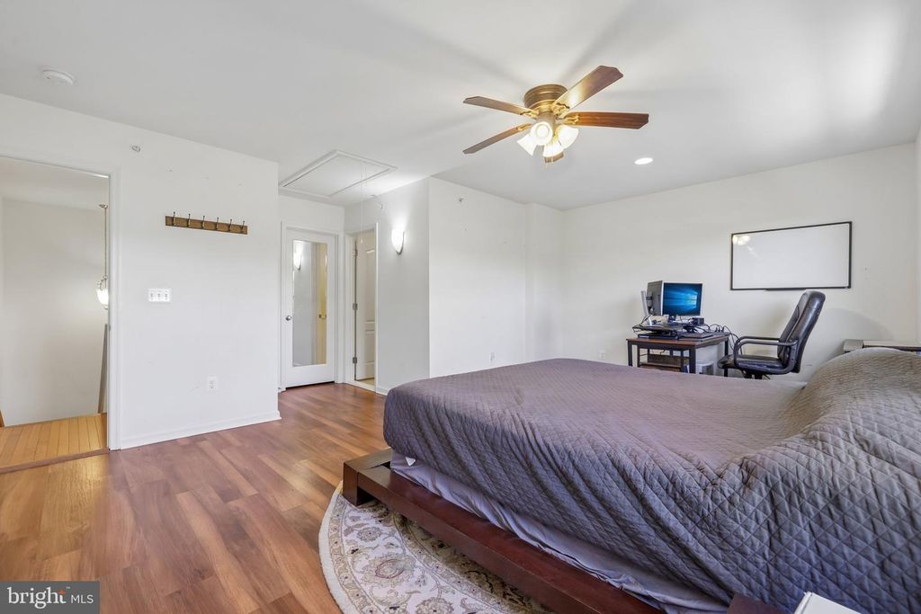 Image 20 of property listing at 1828 CASSANDRA DR #145, Eldersburg, MD 21784
