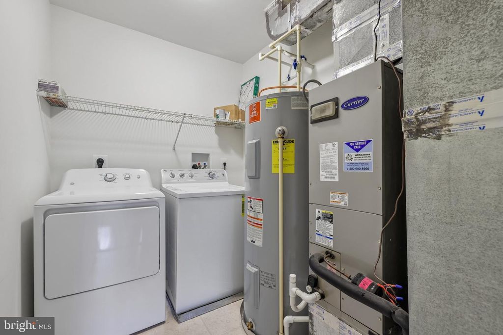 Image 31 of property listing at 1828 CASSANDRA DR #145, Eldersburg, MD 21784