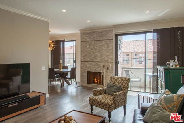 1271 Granville Avenue 202, Los Angeles, CA 90025