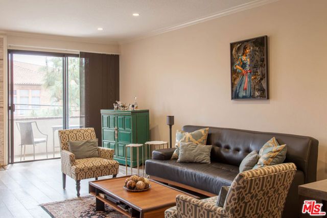 1271 Granville Avenue 202, Los Angeles, CA 90025