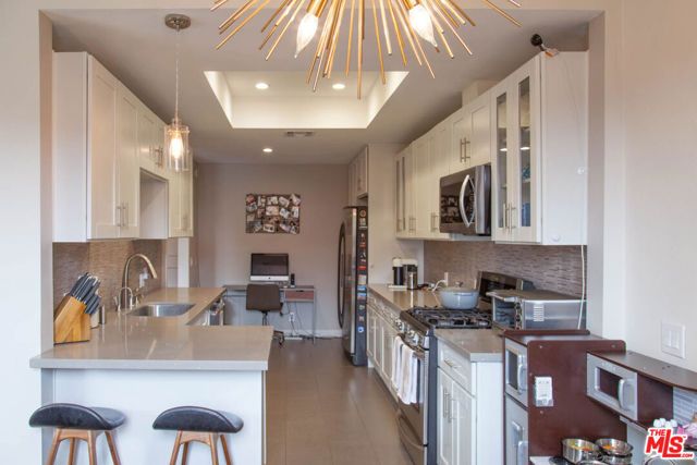 1271 Granville Avenue 202, Los Angeles, CA 90025