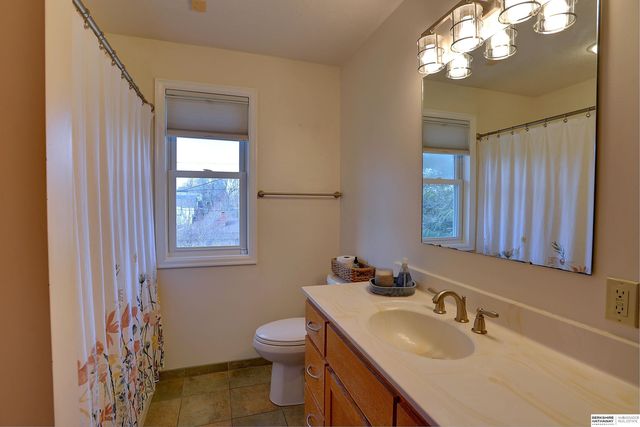 1506 N 59th Street, Omaha, NE 68104