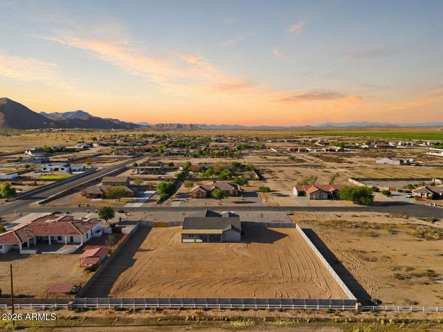 6897 W APPALOOSA Trail, Coolidge, AZ 85128