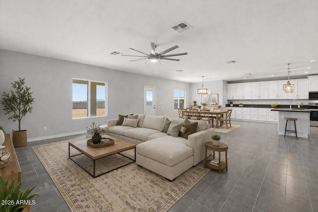 6897 W APPALOOSA Trail, Coolidge, AZ 85128