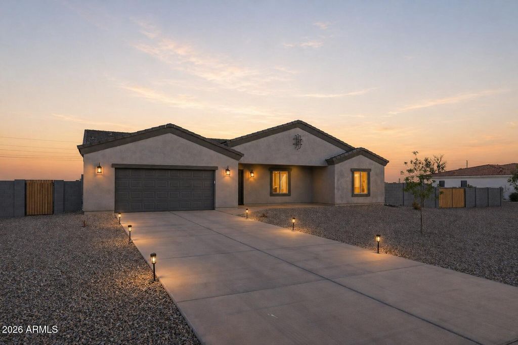 6897 W APPALOOSA Trail, Coolidge, AZ 85128 — photo 2
