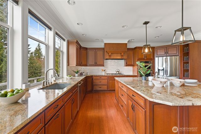 11222 NE 100th Street, Kirkland, WA 98033