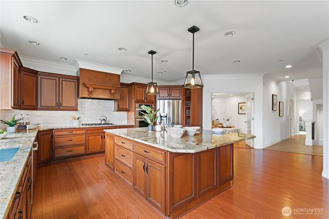 11222 NE 100th Street, Kirkland, WA 98033