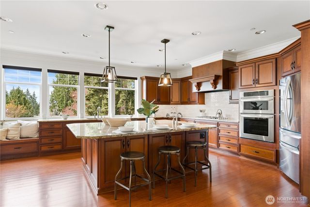 11222 NE 100th Street, Kirkland, WA 98033