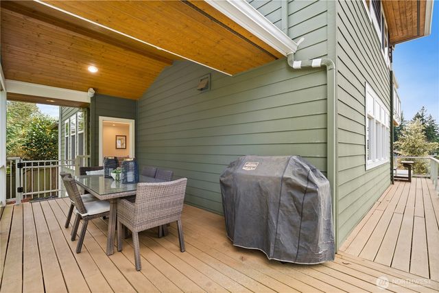 11222 NE 100th Street, Kirkland, WA 98033