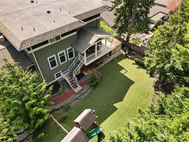 11222 NE 100th Street, Kirkland, WA 98033