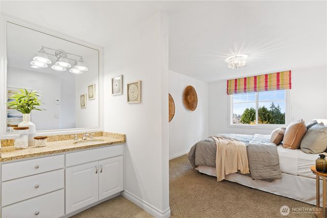 11222 NE 100th Street, Kirkland, WA 98033