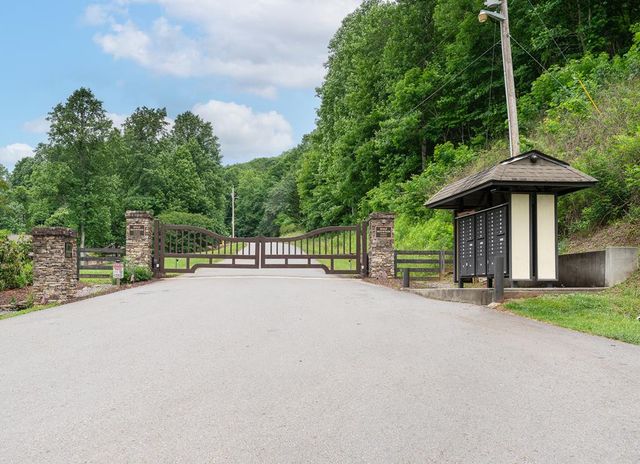 144 Wolf Ridge Lane, Murphy, NC 28906