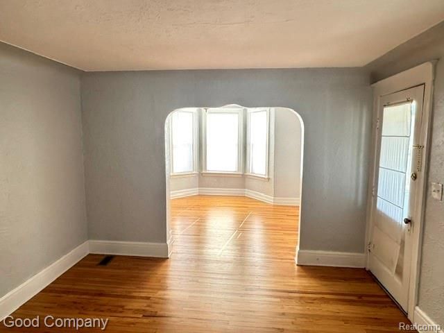 525 E 5TH Street A, Royal Oak, MI 48067
