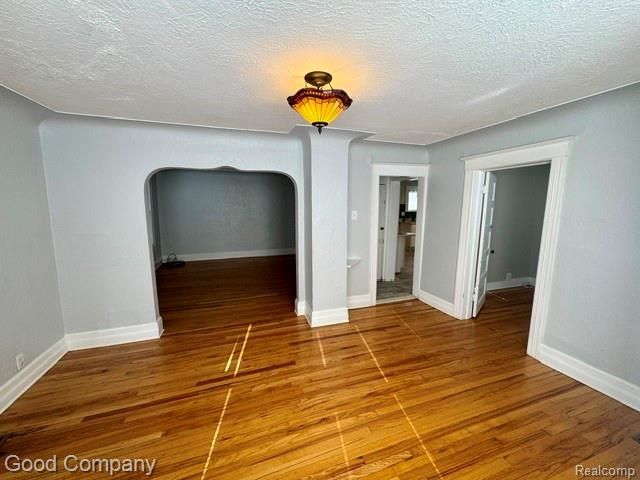 525 E 5TH Street A, Royal Oak, MI 48067
