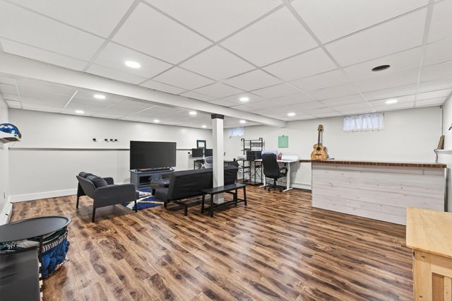 9090 Jamaca Court N, Lake Elmo, MN 55042