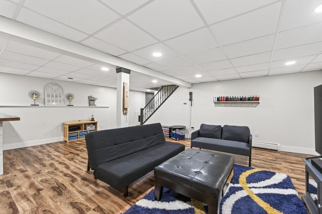 9090 Jamaca Court N, Lake Elmo, MN 55042