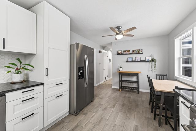 9090 Jamaca Court N, Lake Elmo, MN 55042