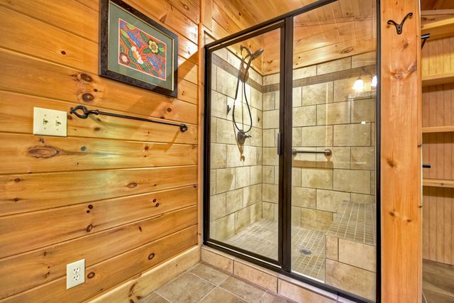 47 Blue Sky Drive, Blue Ridge, GA 30513