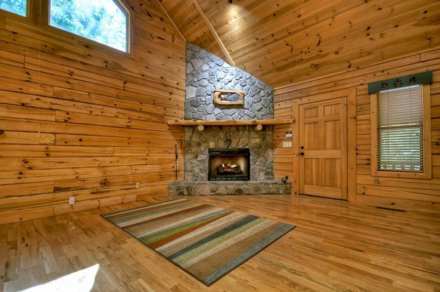 47 Blue Sky Drive, Blue Ridge, GA 30513