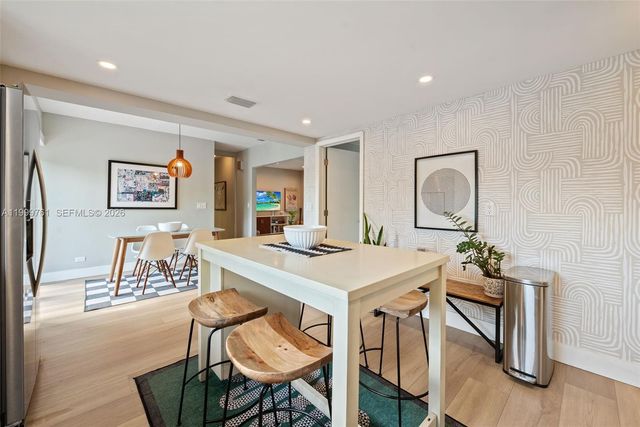 281 Pocatella St, Miami Springs, FL 33166