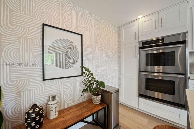 281 Pocatella St, Miami Springs, FL 33166