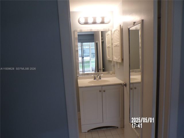 13300 SW 1st St 112O, Pembroke Pines, FL 33027