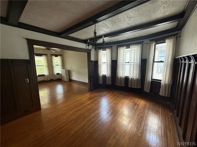 37 Inwood Place, Buffalo, NY 14209