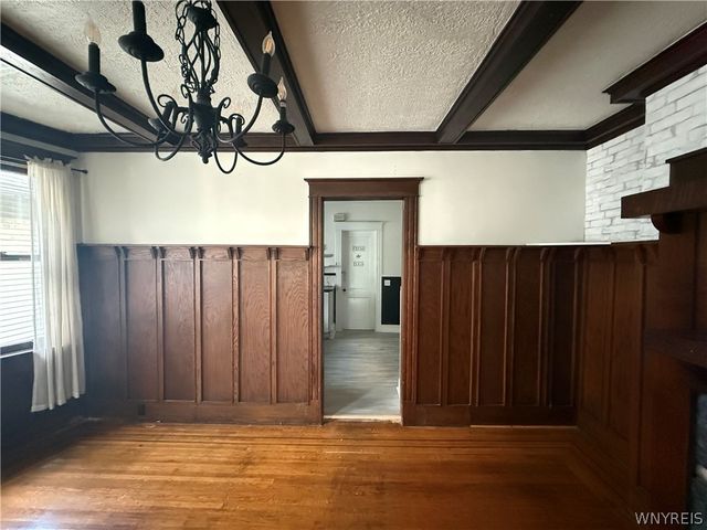 37 Inwood Place, Buffalo, NY 14209