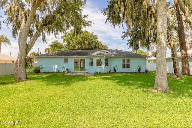 2525 Royal Palm Drive, Edgewater, FL 32141