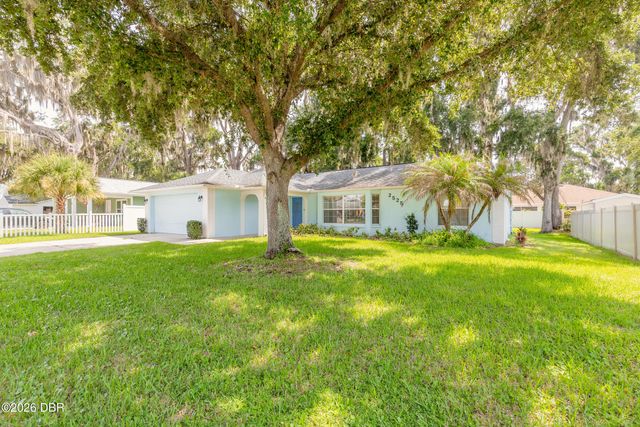2525 Royal Palm Drive, Edgewater, FL 32141