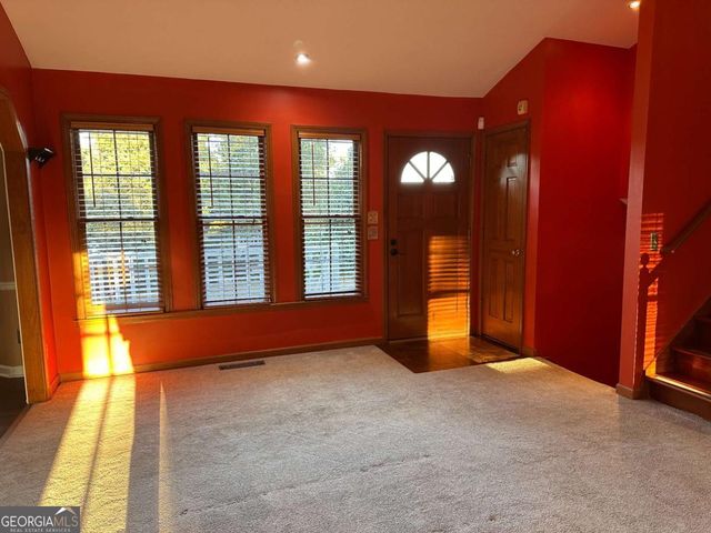 6055 Golden Landing, Canton, GA 30114